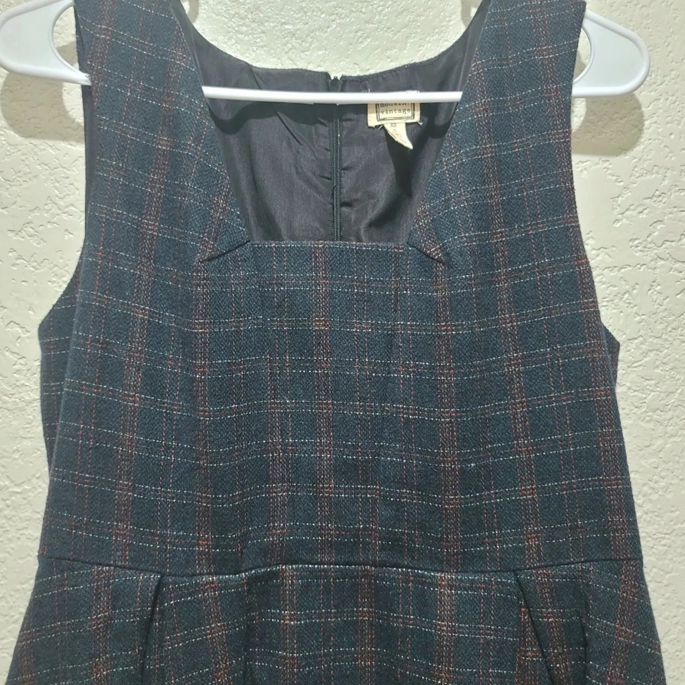 Modern Vintage sz Medium Heavy Weight Plaid Window Knee Length old school Dress